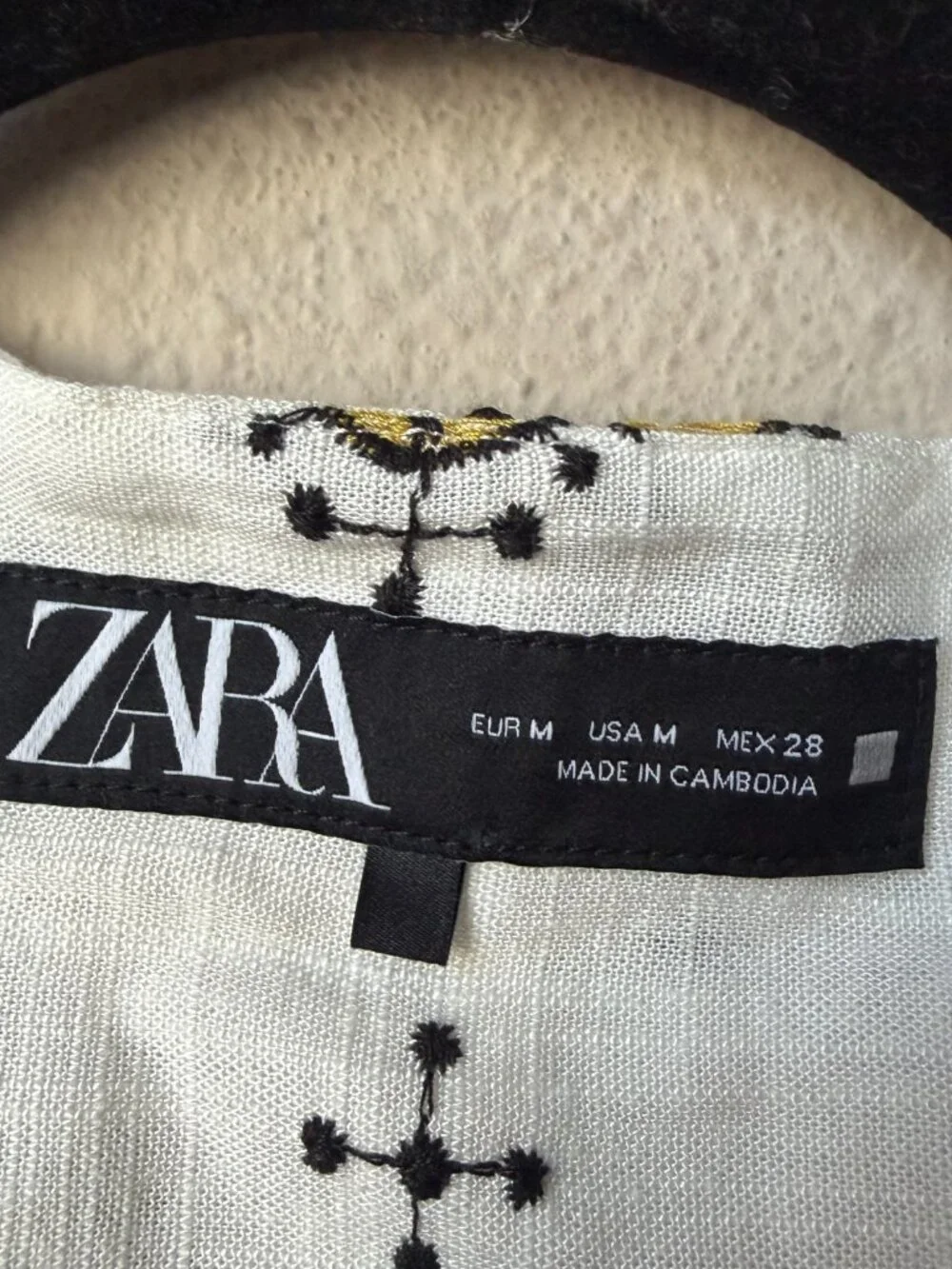 ZARA Embroidered White Yellow Black Linen Blend Matching Set